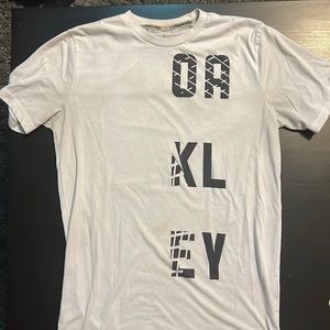 Men’s Oakley T-Shirt